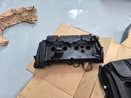 BMW 미니쿠퍼 R55 클럽맨 엔진오일 누유현상을 헤드커버 교환으로 잡아드렸습니다.~~~^^ / 서울 도봉구