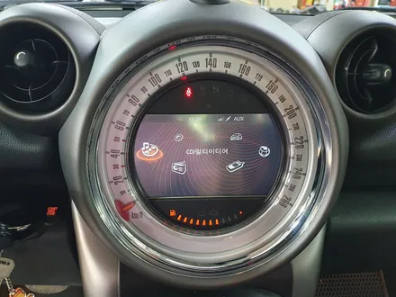 BMW 미니쿠퍼 R60 컨트리맨 순정모니터 연동 편리한 아이폰 카플레이 안드로이드 오토 장착과 필수품 와이드미러 교환으로 차량을 더욱더 안전하게 운행하실수 있습니다.~~~^^ / 서울 도봉구