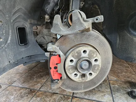 BMW 미니쿠퍼 F57 컨버터블 브렘보 쎄라믹 브레이크 패드 교환으로 제동력을 업그레이드 시켜 드렸습니다.~~~^^ / 서울 도봉구