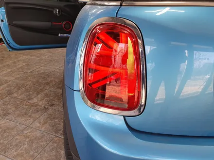 BMW 미니쿠퍼 3세대 F56 기본트림 순정정품 유니언잭 테일램프 튜닝과 LED전조등으로 뒷태와 스타일이 확 살아납니다.~~~^^ / 서울 도봉구
