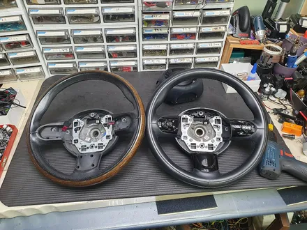 BMW 미니쿠퍼 2세대 R56 어떻게 구하셨는지 가져오신 구하기 힘든 굿우드 핸들로 모두 교환하여 드렸습니다.~~~^^ / 서울 도봉구