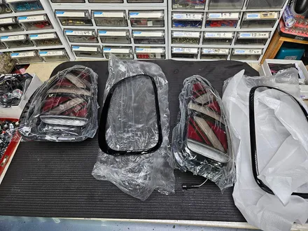 BMW 미니쿠퍼 R60 컨트리맨 가져오신 유니언잭 테일램프 장착과 편리한 오토라이트 모듈 장착으로 차량이 더욱더 편리해집니다.~~~^^ / 서울 도봉구