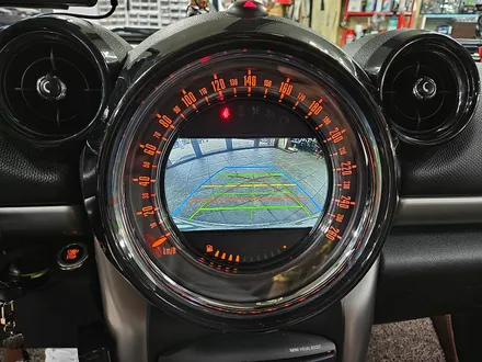 BMW 미니쿠퍼 R60 컨트리맨 고장난 아이나비 M박스 제거와 인터페이스 장착으로 모든기능을 살려드렸으며 어라운드뷰도 모두 수정하여 드렸습니다.~~~^^ / 서울 도봉구