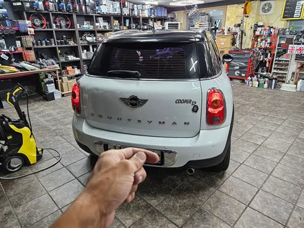 BMW 미니쿠퍼 R60 컨트리맨 먹통이되어버린 후방카메라를 모두 살려드렸습니다.~~~^^ / 서울 도봉구