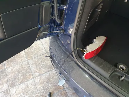 BMW 미니쿠퍼 2세대 R58 쿠페 편리한 락폴딩 모듈 장착과 F54 클럽맨 고질병 브레이크등 결함 경고등을 모두 말끔히 수리하여 드렸습니다.~~~^^ / 서울 도봉구