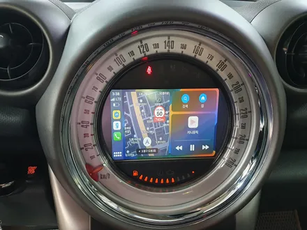 BMW 미니쿠퍼 R60 컨트리맨 순정모니터 연동 편리한 아이폰 카플레이 안드로이드 오토 장착과 필수품 와이드미러 교환으로 차량을 더욱더 안전하게 운행하실수 있습니다.~~~^^ / 서울 도봉구