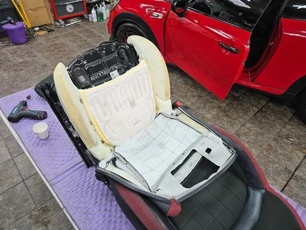 BMW 미니쿠퍼 F56 JCW 고장난 순정열선시트 수리로 올겨울 따뜻하게 보내실수있도록 하여 드렸습니다.~~~^^ / 서울 도봉구