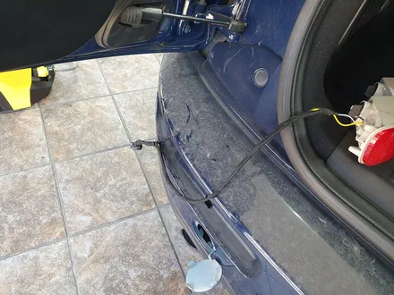 BMW 미니쿠퍼 2세대 R58 쿠페 편리한 락폴딩 모듈 장착과 F54 클럽맨 고질병 브레이크등 결함 경고등을 모두 말끔히 수리하여 드렸습니다.~~~^^ / 서울 도봉구