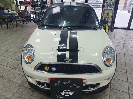 BMW 미니쿠퍼 2세대 R58 쿠페 저번 이벤트 당첨되신 면발광 데이라이트 라이트 장착으로 차량이 더욱더 산뜻합니다.~~~^^ / 서울 도봉구