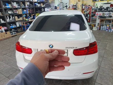 BMW 3시리즈 스트레스 원인 클락션 먹통현상을 모두 말끔히 수리하여 스트레스에서 해방시켜 드렸습니다.~~~^^ / 서울 도봉구
