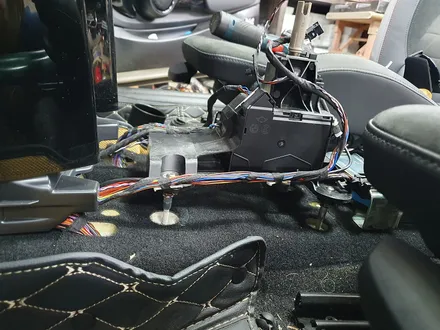 BMW 미니쿠퍼 3.5세대 F57 컨버터블 차주분이 요청하신 전자기어봉 포지션을 모두 수정하여 편리하게 조작하실수 있도록 올려드렸습니다.~~^^ / 서울 도봉구