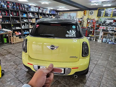 BMW 미니쿠퍼 R60 컨트리맨 가져오신 유니언잭 테일램프 장착과 편리한 오토라이트 모듈 장착으로 차량이 더욱더 편리해집니다.~~~^^ / 서울 도봉구