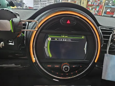 BMW 미니쿠퍼 F54 클럽맨 고질병 브레이크등 결함 먹통현상을 모두 말끔히 수리하여 스트레스 에서 해방시켜 드렸습니다.~~~^^ / 서울 도봉구