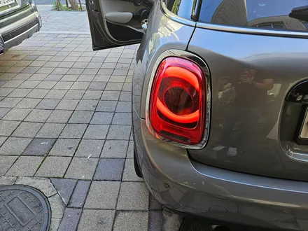 BMW 미니쿠퍼 F56 먹통이 되어버린 브레이크등 결함 경고등을 모두 말끔히 수리하여 스트레스에서 해방시켜 드렸습니다.~~~^^ / 서울 도봉구