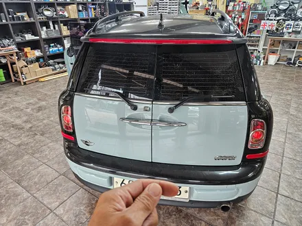 BMW 미니쿠퍼 R55 클럽맨 고장난 브레이크등을 모두 말끔히 수리하여 경고등 스트레스에서 해방시켜 드렸습니다.~~~^^ / 서울 도봉구