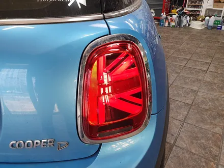 BMW 미니쿠퍼 3세대 F56 기본트림 순정정품 유니언잭 테일램프 튜닝과 LED전조등으로 뒷태와 스타일이 확 살아납니다.~~~^^ / 서울 도봉구