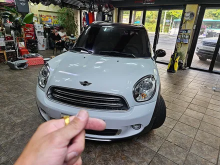 BMW 미니쿠퍼 R60 컨트리맨 가져오신 유니언잭 테일램프 장착과 편리한 오토라이트 모듈 장착으로 차량이 더욱더 편리해집니다.~~~^^ / 서울 도봉구