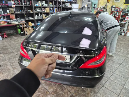 벤츠 CLS 350 W219 먹통된 순정 깜빡이 기능을 수리하여 스트레스에서 해방시켜 드렸습니다.~~~^^ / 서울 도봉구