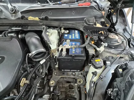 BMW 미니쿠퍼 F56 수명이 다한 AGM 메인 배터리를 신품으로 교환하여 차량에 전력 컨디션을 회복시켜 드렸습니다.~~~^^ / 서울 도봉구