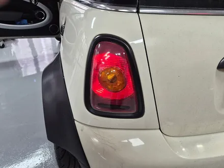 BMW 미니쿠퍼 R56 고질병 브레이크등 경고등 수리와 함께 안개등 미등을 모두 순정으로 돌려드렸습니다.~~~~^^ / 서울 도봉구