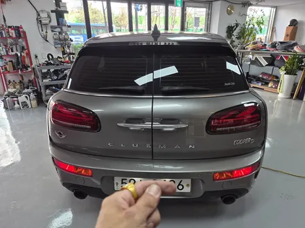 BMW 미니쿠퍼 F54 클럽맨 브레이크등 결함 경고등 녹아내린 커넥터를 모두 수리하여 이상증상을 모두 해결하여 드렸습니다.~~~^^ / 서울 도봉구