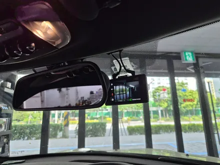 BMW 미니쿠퍼 F56 편리한 룸미러 후방카메라 장착과 함께 가져오신 블랙박스 및 미니전용 거치대를 장착하여 편리함을 더해드렸습니다.~~~^^ / 서울 도봉구
