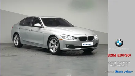 BMW 3시리즈(F30) 320d ED 순정형 후방카메라와 블랙박스 아이나비 A100 장착 / 경남 창원