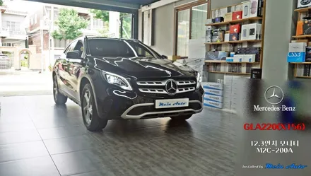 벤츠 GLA220(X156) 국산 12.3인치 모니터와 M2C-200A 카블릿 / 경남 창원