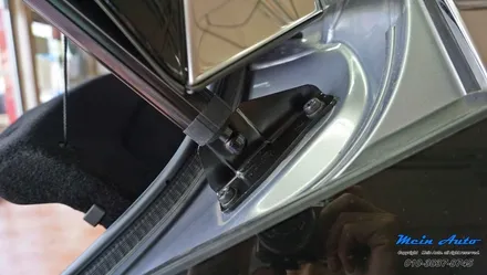 푸조 3008 SUV 안전하고 편리한 트렁크 개폐를 위한 스마트 테일게이트 전동트렁크와 모션 풋센서 장착 / 경남 창원