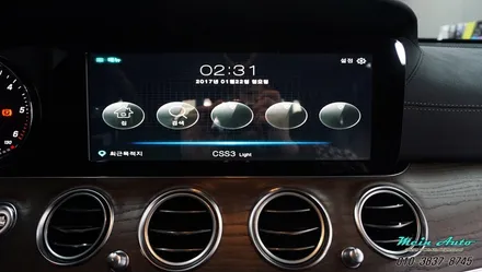 벤츠 E클래스(W213) E220d 아틀란 3D 터치 네비게이션 / 경남 창원