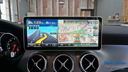 2018 벤츠 X156 GLA220 국산 12.3인치 모니터, 안드로이드 네비게이션 M2C-200A 셋탑 / 경남 창원
