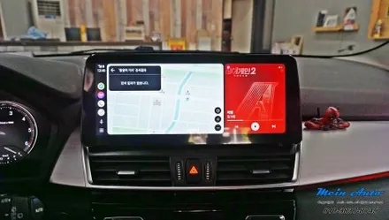 BMW 2시리즈 액티브투어러(F45) 12.3인치 안드로이드 올인원 네비게이션 설치