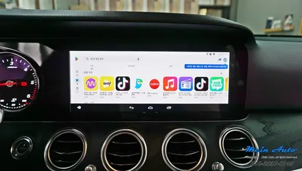 벤츠 E클래스(W213) 안드로이드 네비게이션 M2C-200A 플러스 설치