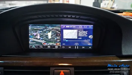 BMW 320i(E90) 아틀란 터치 네비, 순정형 후방카메라, 아이나비 Z5000 Plus / 경남 창원