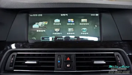 BMW 520d(F10) 아틀란 3D 터치 네비게이션 매립 & 순정 HUD 연동 / 경남 창원 마산 수입차 BMW 터치 네비 매립 전문 / 경남 창원