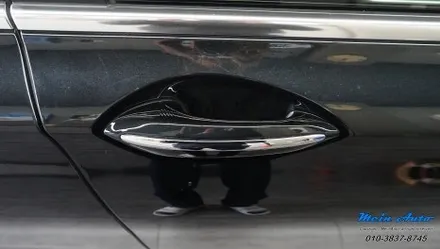 BMW 7시리즈(F01,F02) 측후방 감지기와 옵틱글래스 광각 미러, 컴포트 액세스, 무선 안드로이드 오토 설치