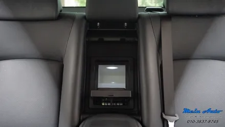 BMW 7시리즈(F01) 740d 차량용 냉온장고 모토모 멀티박스 장착 / 경남 창원