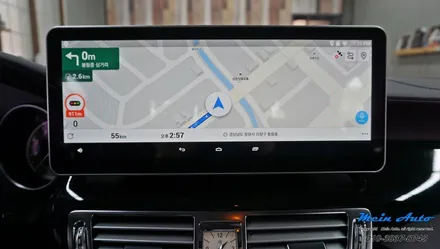 2014년 벤츠 CLS350(W218) 국산 12.3인치 모니터와 안드로이드 네비게이션 M2C-200A Plus / 경남 창원