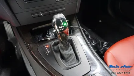 BMW 328i 컨버터블(E93) 순정형 후방카메라와 LED 크롬기어봉 장착 / 경남 창원