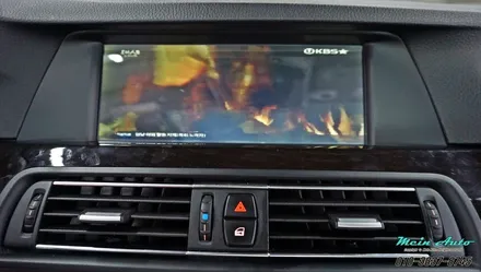 BMW 520d(F10) 아틀란 3D 터치 네비게이션 매립 & 순정 HUD 연동 / 경남 창원 마산 수입차 BMW 터치 네비 매립 전문 / 경남 창원