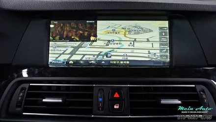 BMW 520d(F10) 아틀란 3D 터치 네비게이션 매립 & 순정 HUD 연동 / 경남 창원 마산 수입차 BMW 터치 네비 매립 전문 / 경남 창원