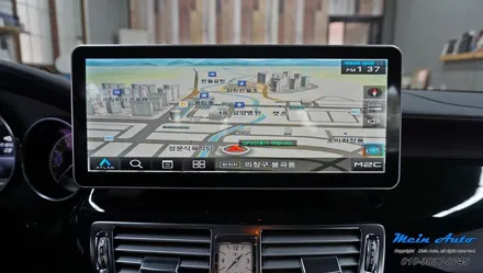 2014년 벤츠 CLS350(W218) 국산 12.3인치 모니터와 안드로이드 네비게이션 M2C-200A Plus / 경남 창원