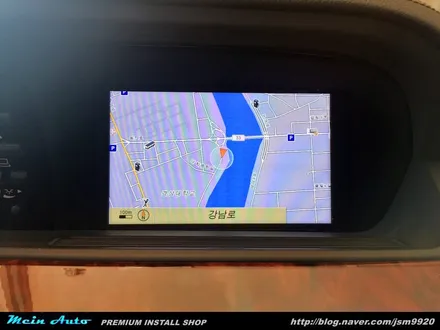 벤츠 S클래스(W221) 아틀란 3D 터치 네비게이션 장착하기 / 경남 창원