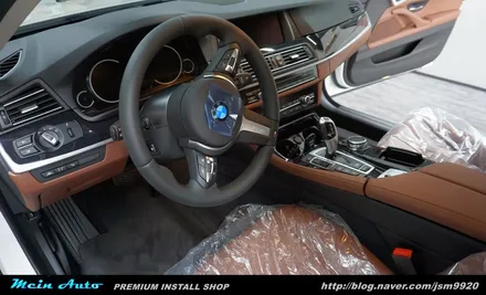 BMW 520d(F10) 아틀란 3D 터치 네비게이션 장착 / 경남 창원