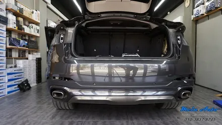 BMW X6(F16) 사각지대 경보 시스템 레이더 센서 방식 측후방 감지기(BSM) 장착 / 경남 창원