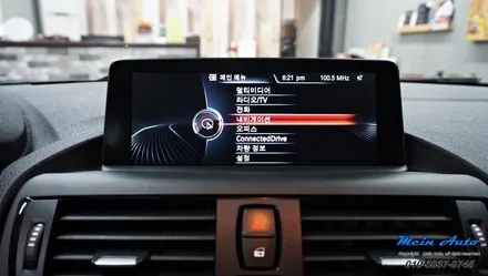 BMW 118d(F20) 주차 가이드라인(PAS), 주차 센서(PDC) 연동 순정형 후방카메라 장착 / 경남 창원