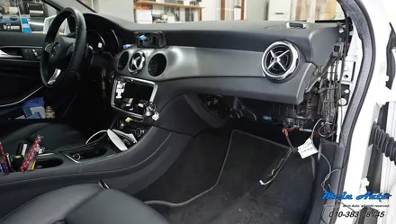 2018 벤츠 X156 GLA220 국산 12.3인치 모니터, 안드로이드 네비게이션 M2C-200A 셋탑 / 경남 창원