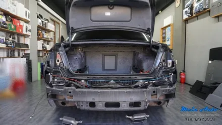 BMW 7시리즈(F01,F02) 측후방 감지기와 옵틱글래스 광각 미러, 컴포트 액세스, 무선 안드로이드 오토 설치