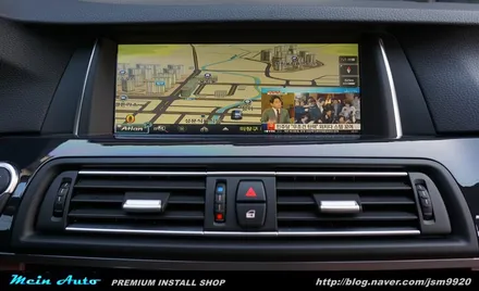BMW 520d(F10) 아틀란 3D 터치 네비게이션 장착 / 경남 창원