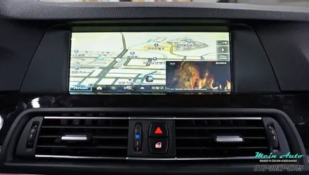 BMW 520d(F10) 아틀란 3D 터치 네비게이션 매립 & 순정 HUD 연동 / 경남 창원 마산 수입차 BMW 터치 네비 매립 전문 / 경남 창원